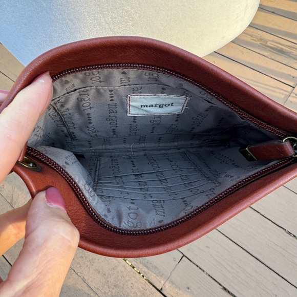 Margot Genuine Leather Shoulder Bag - Picture 5 of 7